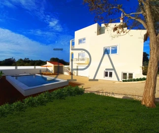 Moradia T7 para Venda em Altura