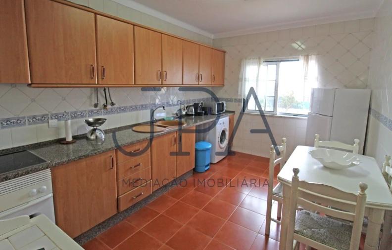 Moradia T3 para Venda em Altura Foto 3