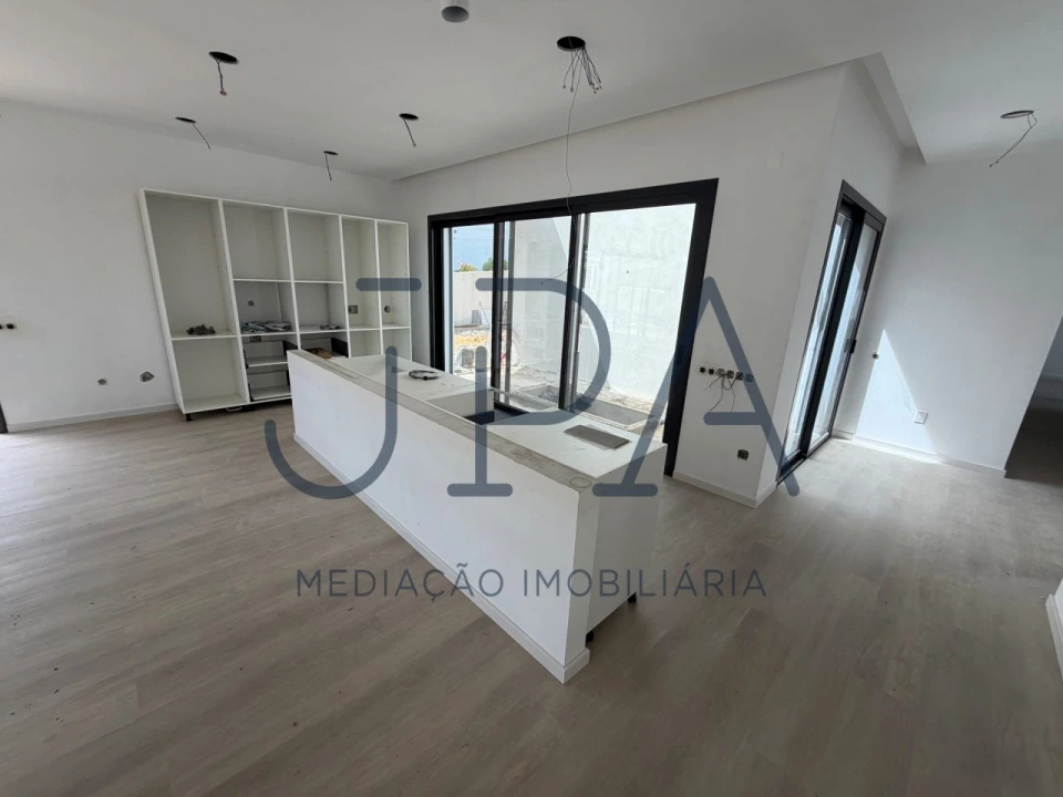 Moradia T3 para Venda em Castro Marim Foto 17