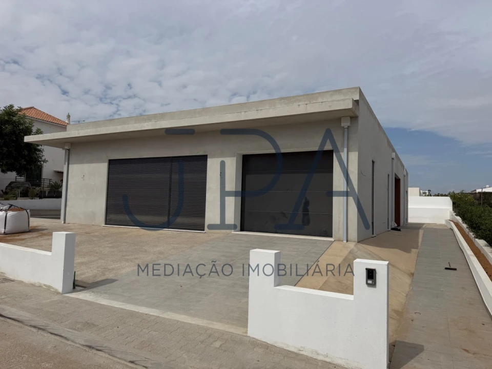 Moradia T3 para Venda em Castro Marim Foto 1