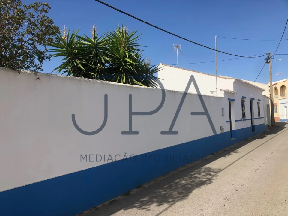 Moradia T4 para Venda em Azinhal Foto 1