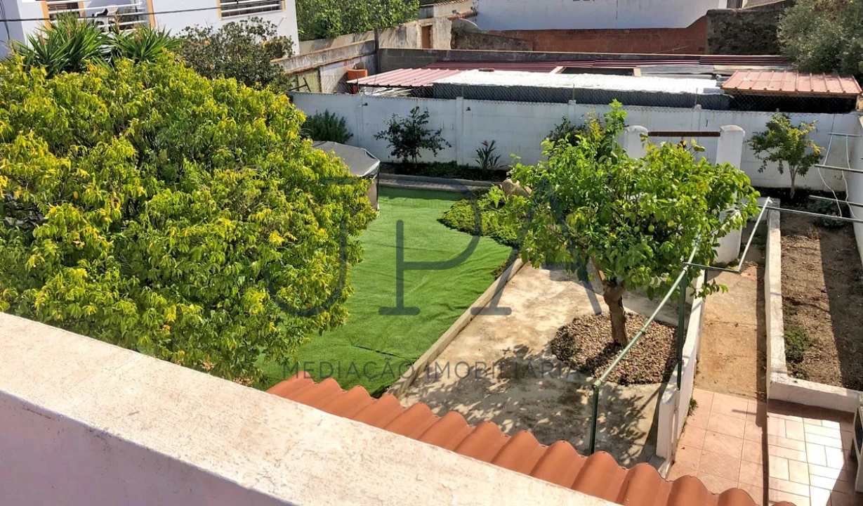 Moradia T4 para Venda em Azinhal Foto 31