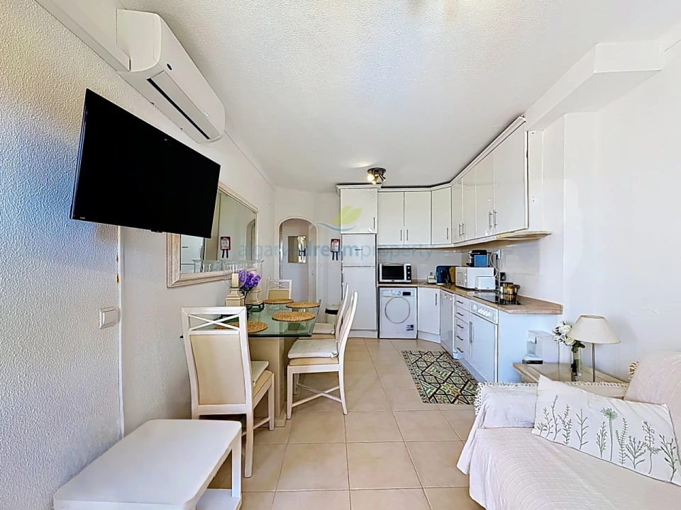 Apartamento T1 para Venda em Albufeira e Olhos de Água Foto 6