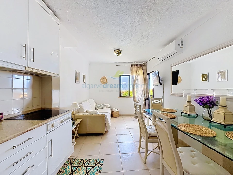 Apartamento T1 para Venda em Albufeira e Olhos de Água Foto 1