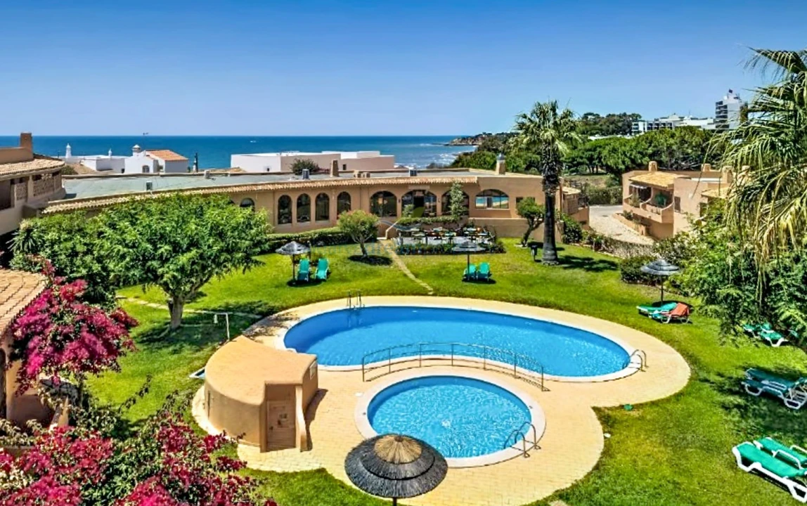 Apartamento T1 para Venda em Albufeira e Olhos de Água Foto 23