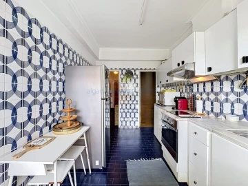 Apartamento T3 para Venda em Portimão