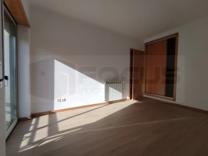 Apartamento T2 para Arrendamento em Esgueira Foto 8