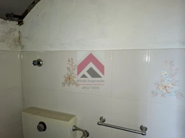 Quinta T2 para Venda em Junqueira