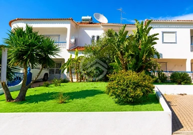 Apartamento T3 para Venda em Albufeira e Olhos de Água