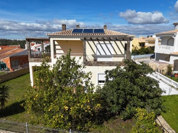 Moradia T3 para Venda em Portimão