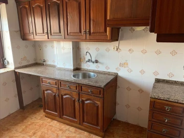 Apartamento T2 para Venda em Agualva e Mira-Sintra