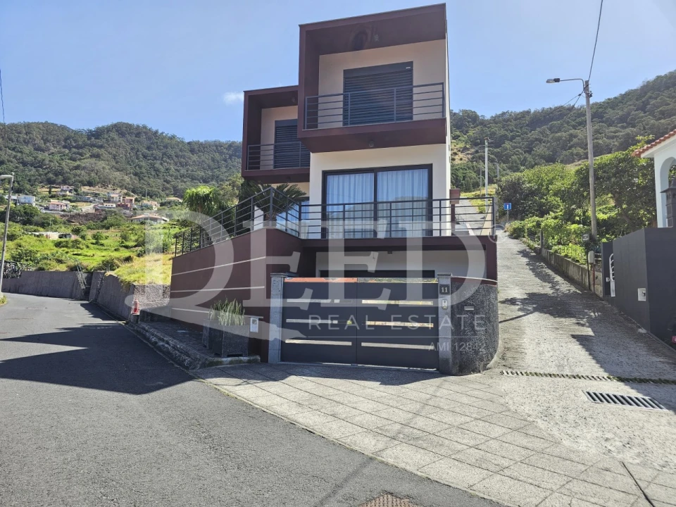 Moradia T3 para Venda em Machico Foto 33