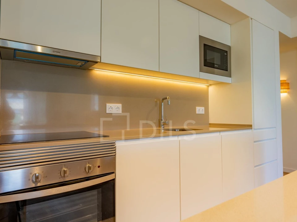 Apartamento T2 para Venda em Porto Covo Foto 4