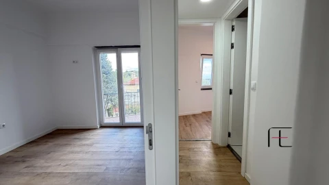 Apartamento T3 para Venda em Santa Maria e São Miguel, São Martinho, São Pedro Penaferrim