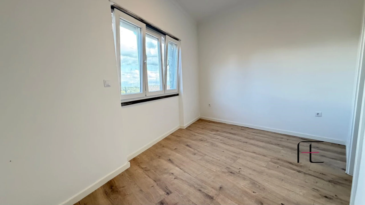 Apartamento T3 para Venda em Santa Maria e São Miguel, São Martinho, São Pedro Penaferrim Foto 10