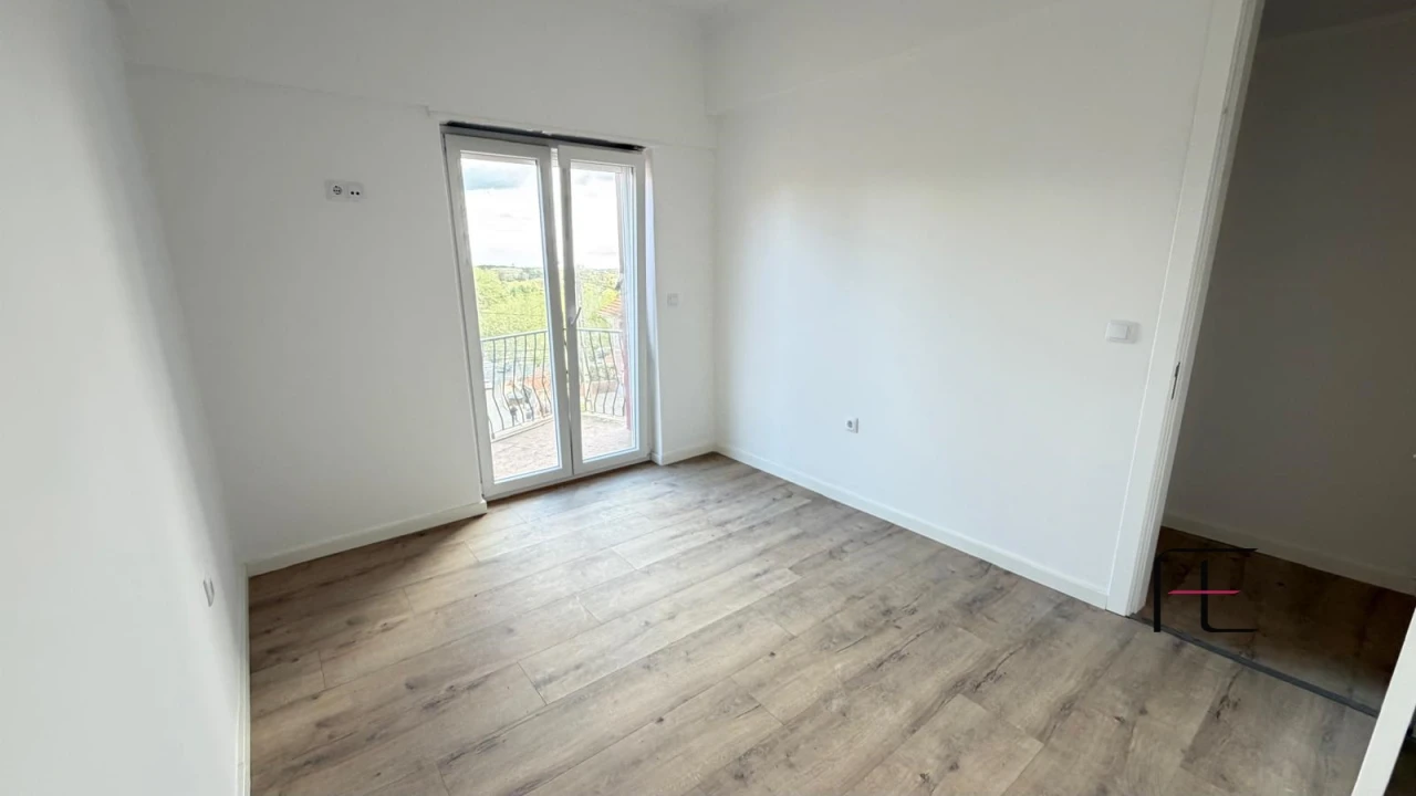 Apartamento T3 para Venda em Santa Maria e São Miguel, São Martinho, São Pedro Penaferrim Foto 9