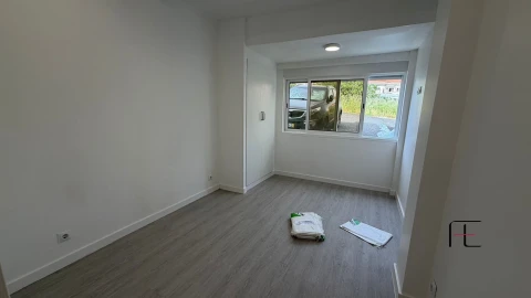 Apartamento T2 para Venda em Águas Livres