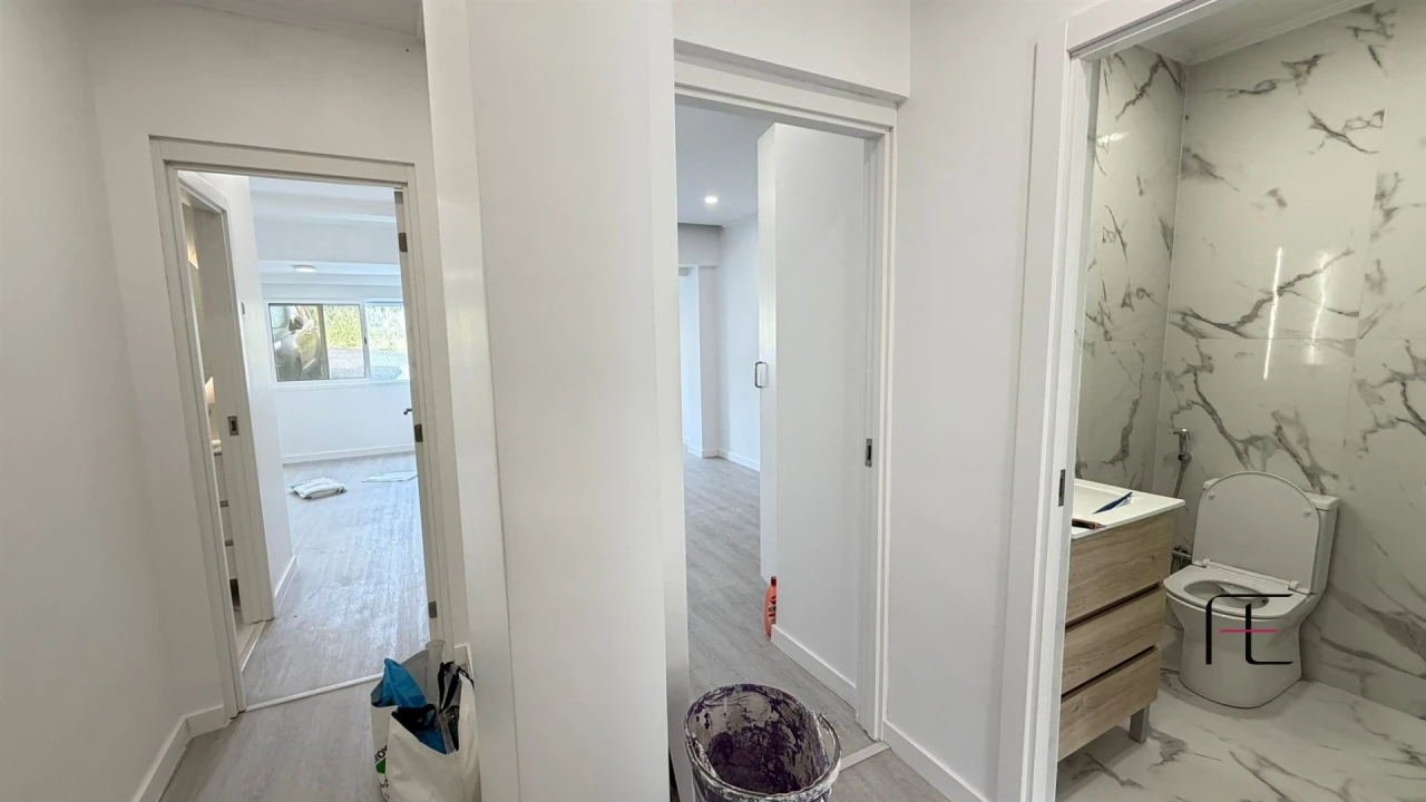 Apartamento T2 para Venda em Águas Livres Foto 9