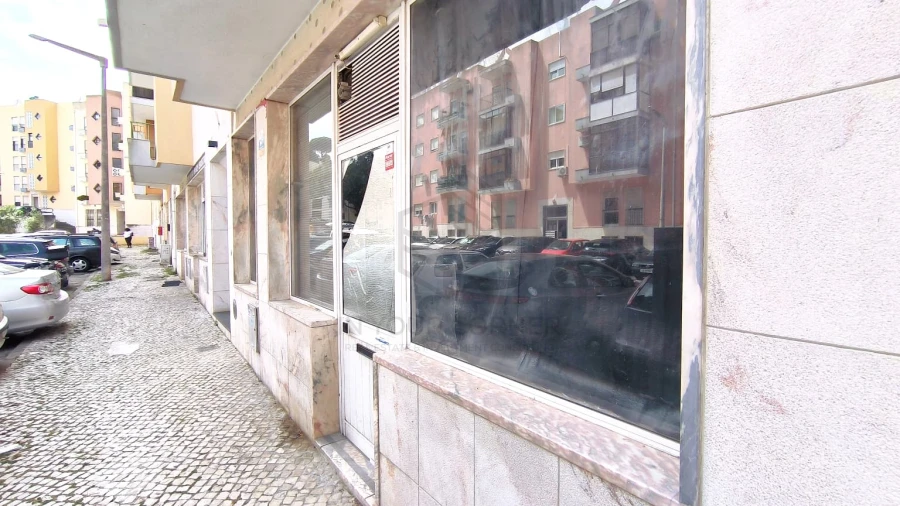 Loja para Venda em Odivelas Foto 29