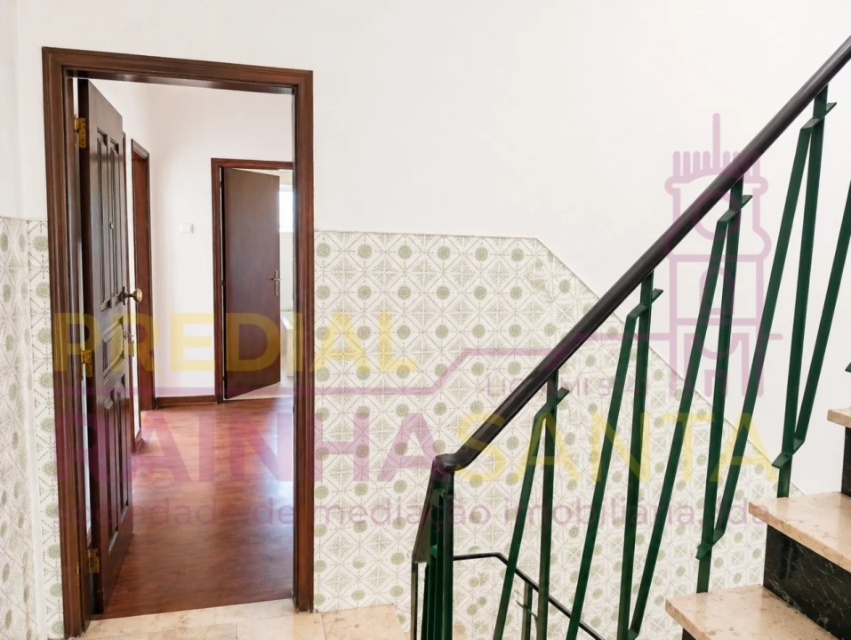 Apartamento T2 para Venda em Sé Nova, Santa Cruz, Almedina e São Bartolomeu Foto 7
