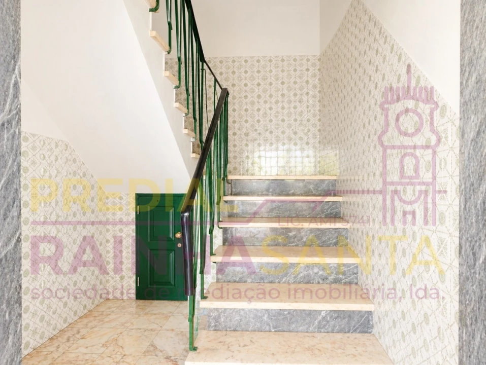 Apartamento T2 para Venda em Sé Nova, Santa Cruz, Almedina e São Bartolomeu Foto 4