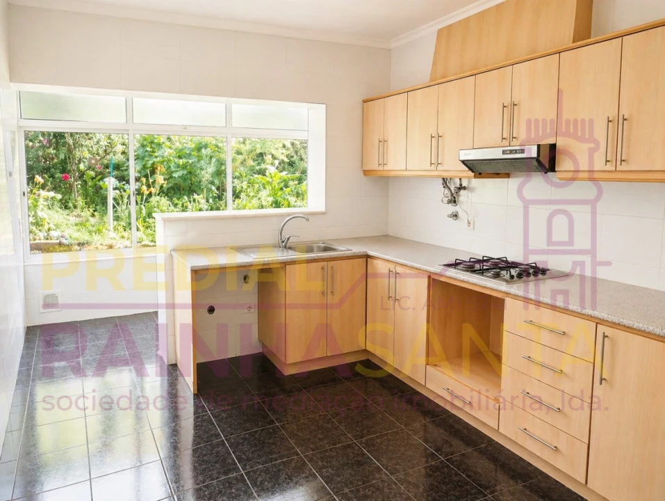 Apartamento T2 para Venda em Sé Nova, Santa Cruz, Almedina e São Bartolomeu Foto 1