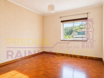 Apartamento T2 para Venda em Sé Nova, Santa Cruz, Almedina e São Bartolomeu