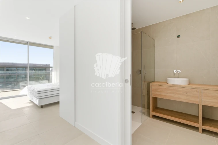Apartamento T2 para Venda em Lagoa e Carvoeiro Foto 16
