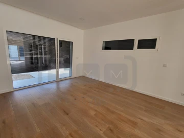 Moradia T4 para Venda em Nossa Sra de Fatima