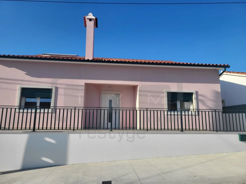 Moradia T4 para Venda em São Pedro de Tomar Foto 32
