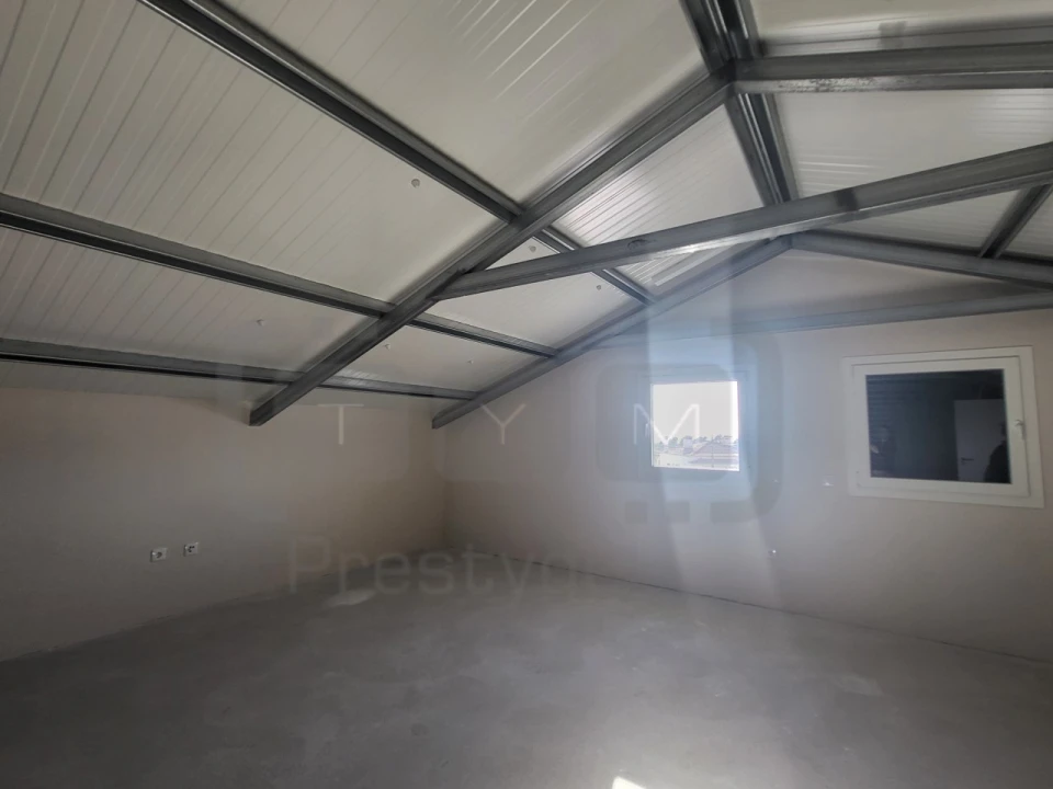 Moradia T4 para Venda em São Pedro de Tomar Foto 30