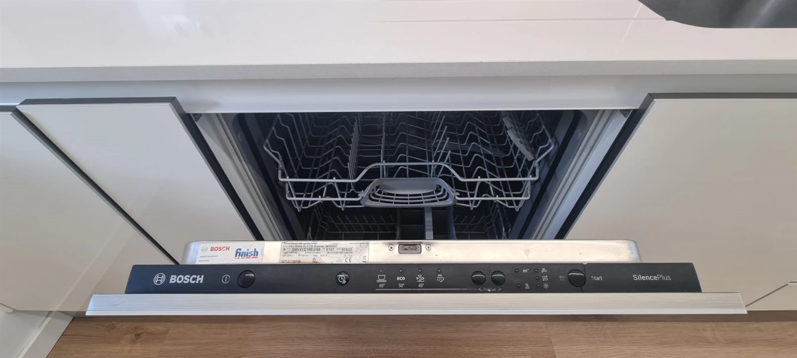Apartamento T2 para Arrendamento em Santo Antonio dos Olivais Foto 10