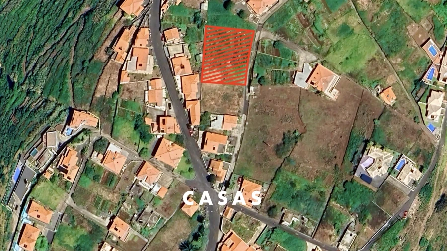 Terreno para Venda em Arco da Calheta Foto 2