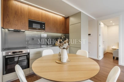 Apartamento T2 para Arrendamento férias em Braga (Maximinos, Sé e Cividade)