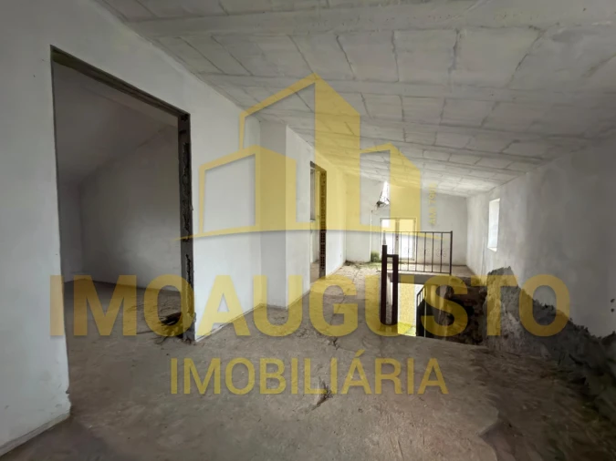 Moradia T2 para Venda em Alvendre Foto 7