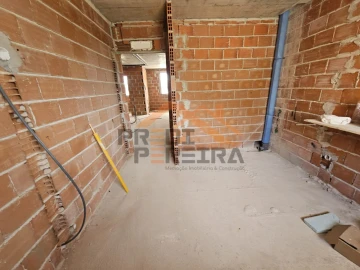 Apartamento T1 para Venda em Camarate, Unhos e Apelação