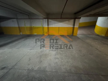 Apartamento T3 para Venda em São Domingos de Benfica