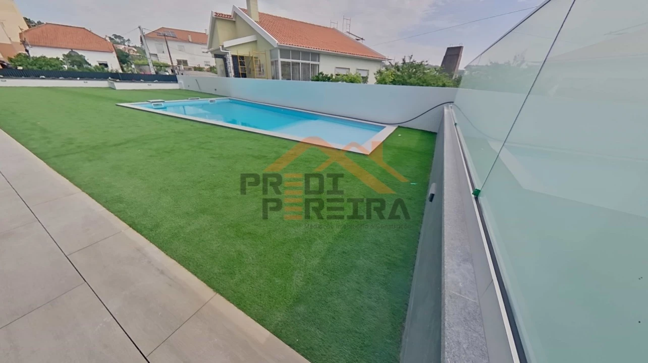 Apartamento T3 para Venda em Ramada e Caneças Foto 30