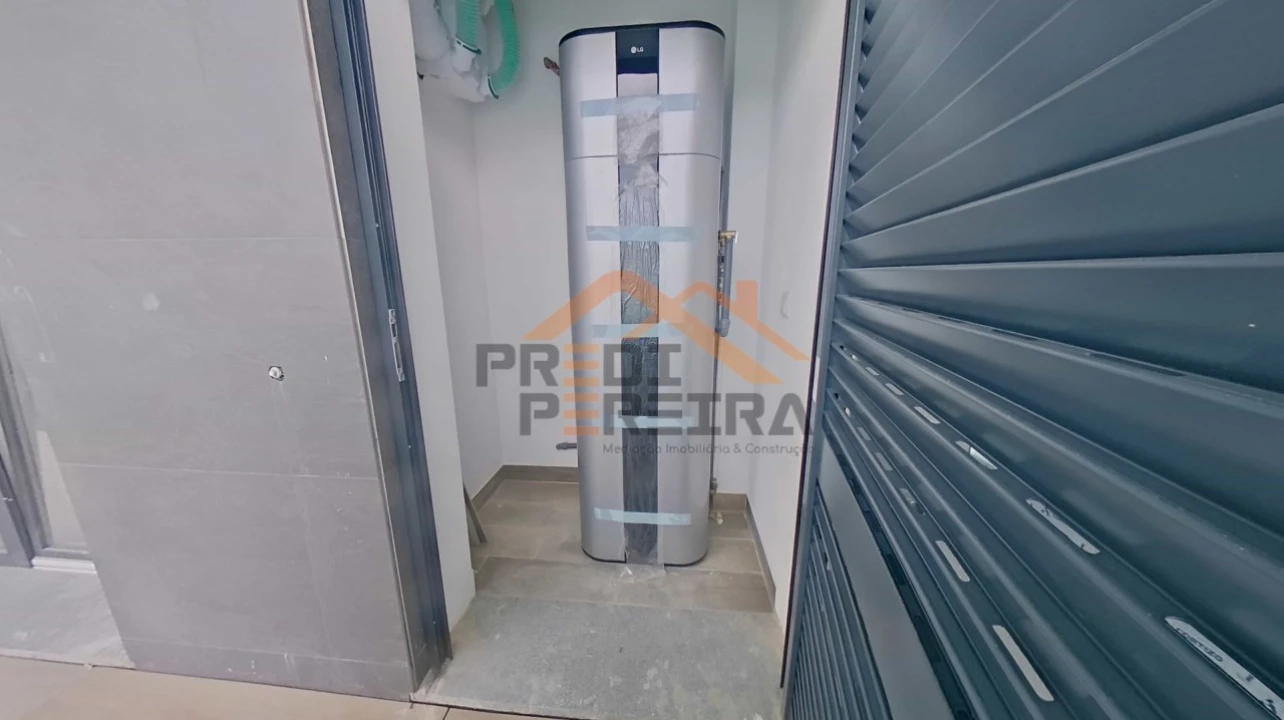 Apartamento T3 para Venda em Ramada e Caneças Foto 40