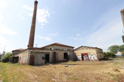 Armazém para Venda em Avanca