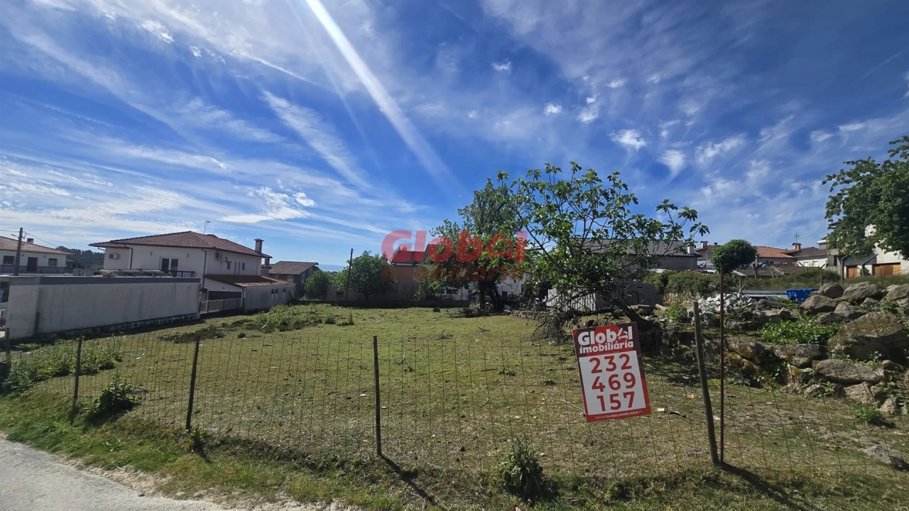 Terreno para Venda em Abraveses Foto 2