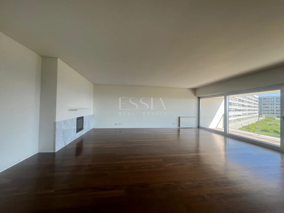 Apartamento T4 para Arrendamento em Matosinhos e Leça da Palmeira Foto 4
