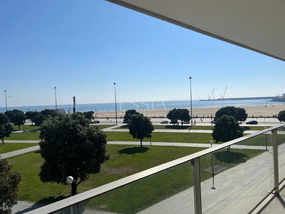 Apartamento T4 para Arrendamento em Matosinhos e Leça da Palmeira Foto 1