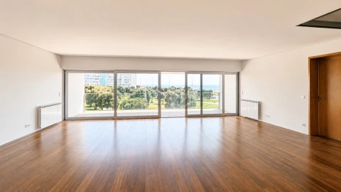Apartamento T4 para Arrendamento em Matosinhos e Leça da Palmeira