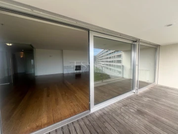 Apartamento T4 para Arrendamento em Matosinhos e Leça da Palmeira