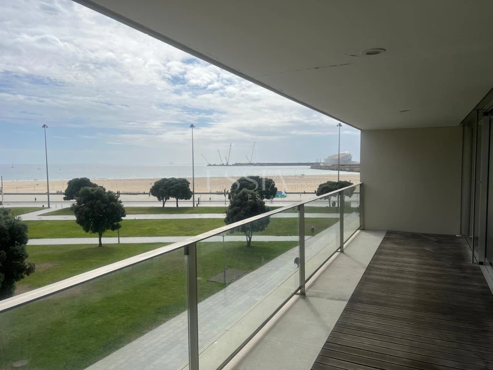 Apartamento T4 para Arrendamento em Matosinhos e Leça da Palmeira Foto 2