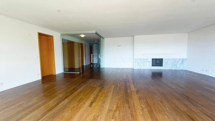 Apartamento T4 para Arrendamento em Matosinhos e Leça da Palmeira Foto 8