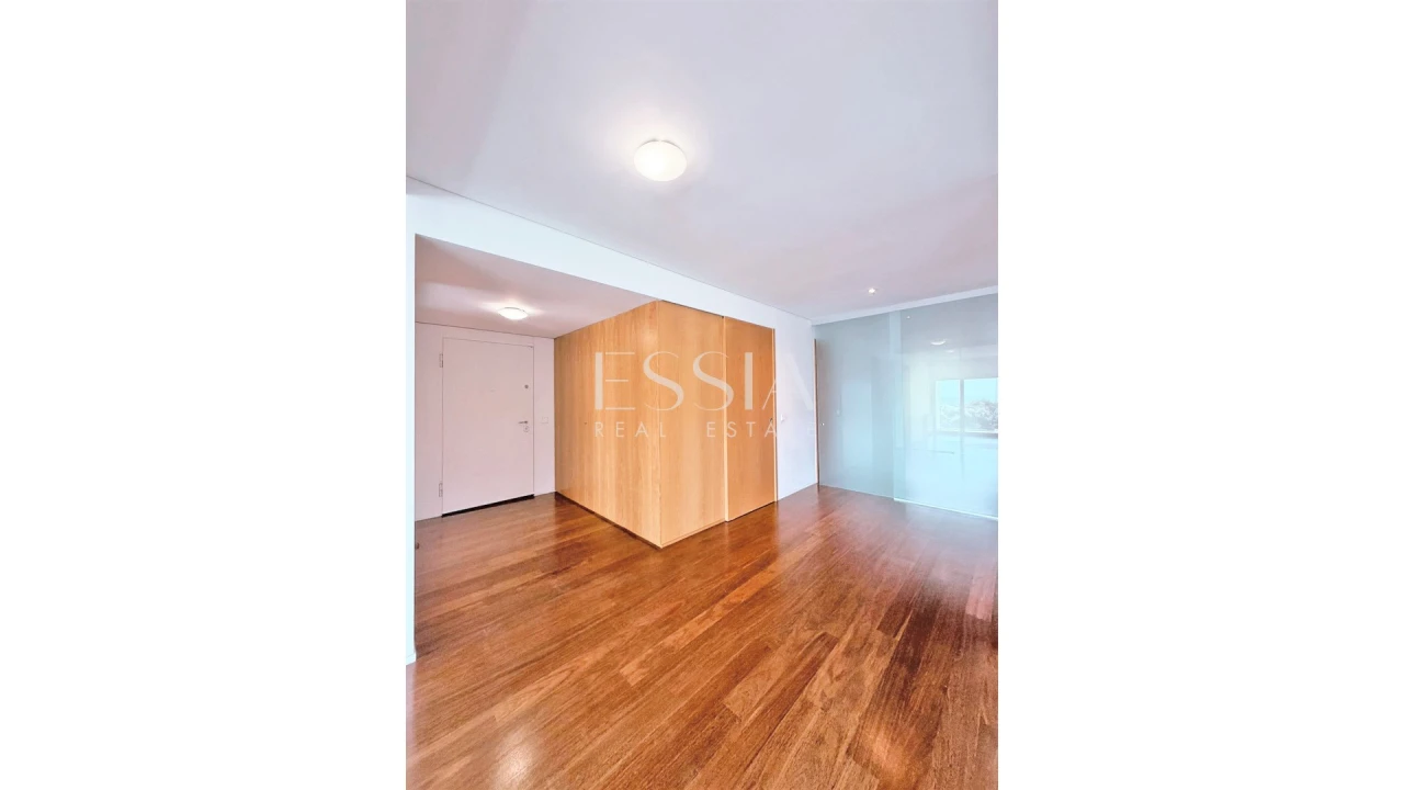 Apartamento T4 para Arrendamento em Matosinhos e Leça da Palmeira Foto 18