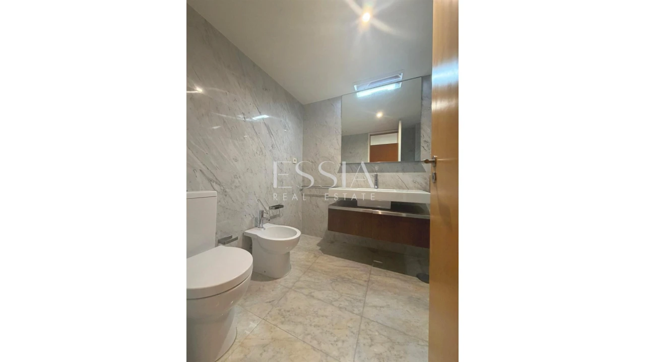Apartamento T4 para Arrendamento em Matosinhos e Leça da Palmeira Foto 16