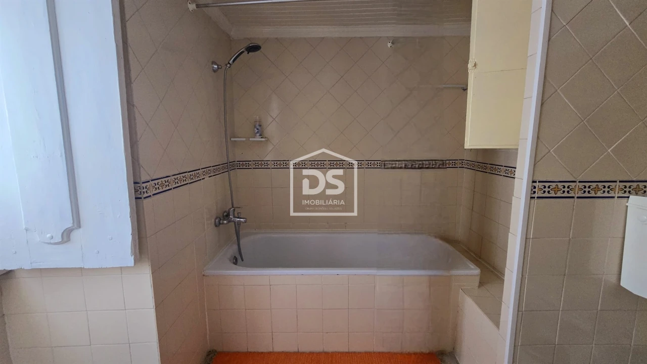 Moradia T3 para Venda em Lajeosa do Mondego Foto 33